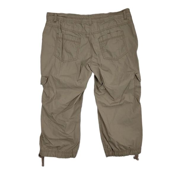 Tommy Hilfiger Women's 12 Brown Cargo Capri Pants 36x22" Gorpcore Hiking Outdoor - Picture 2 of 7